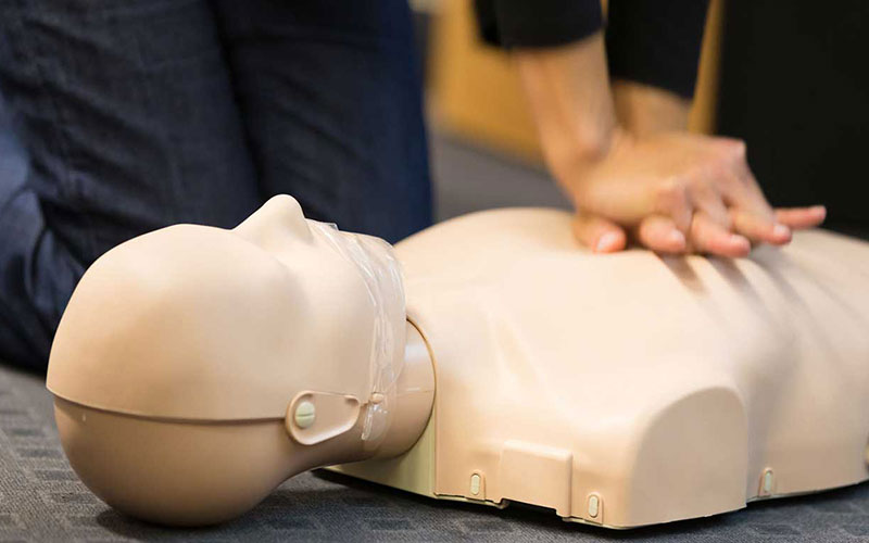 Emergency-First-Aid-CPR